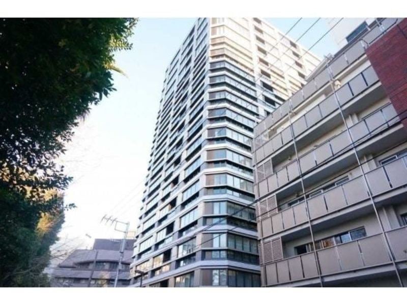 ブリリア一番町 1枚目