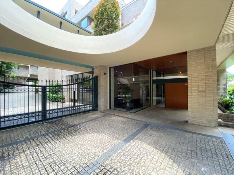 プラウド成城2枚目