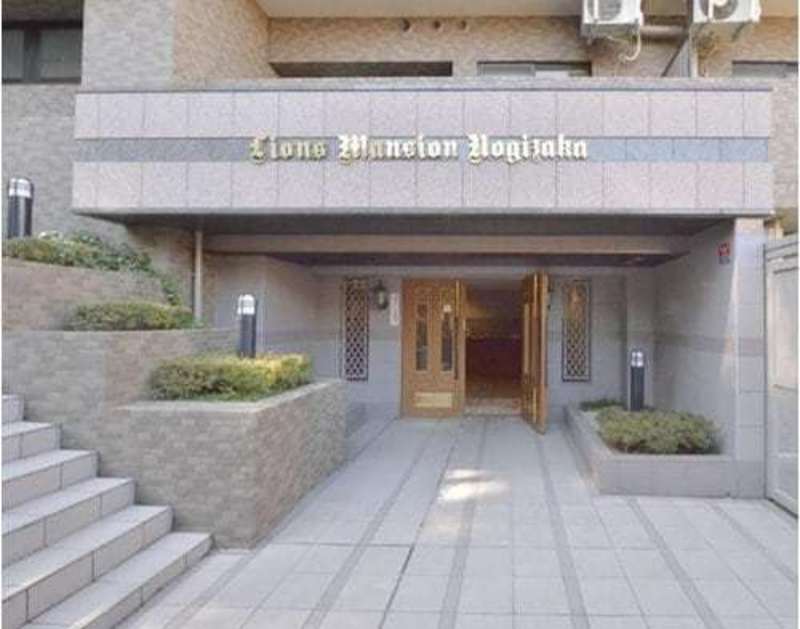 ライオンズマンション乃木坂1枚目