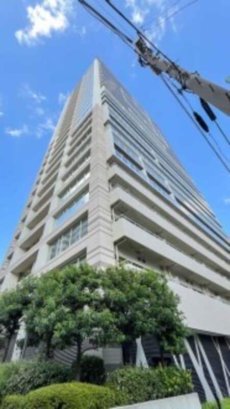 ライオンズ四谷タワーゲート3枚目