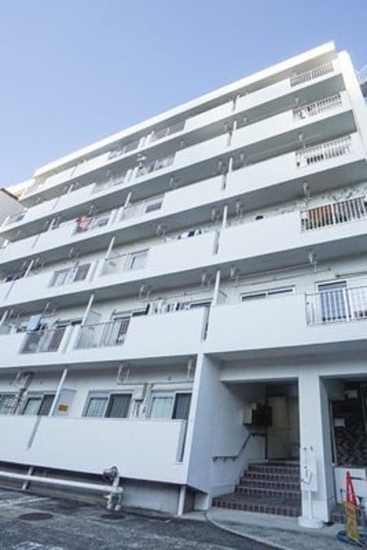 目黒ロイヤルハイツ 1枚目