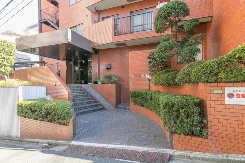 マンション小石川3枚目