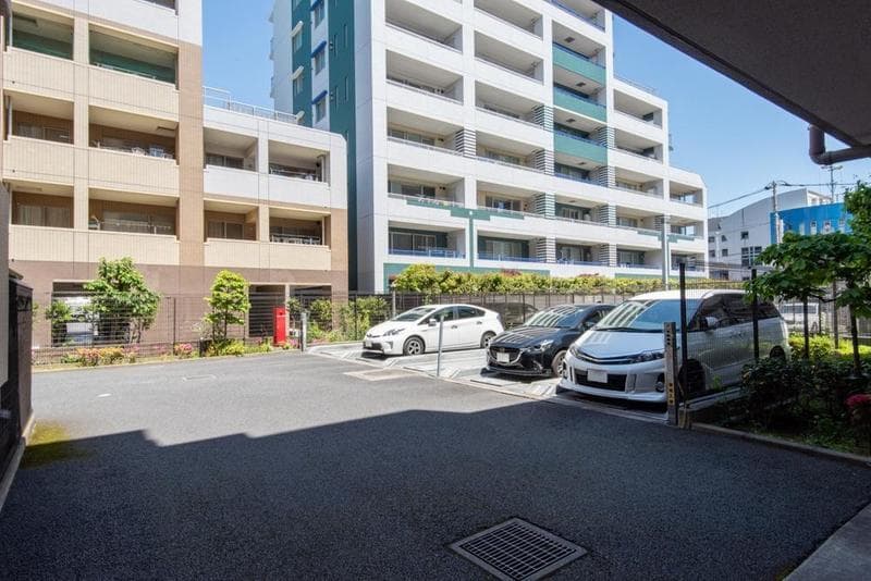 セザール仲池上4枚目