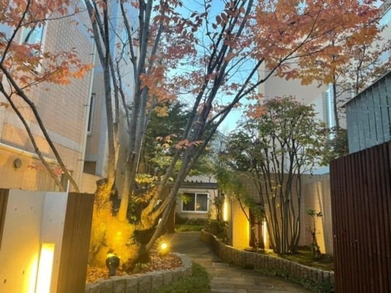 ロイヤルシーズン成城1枚目